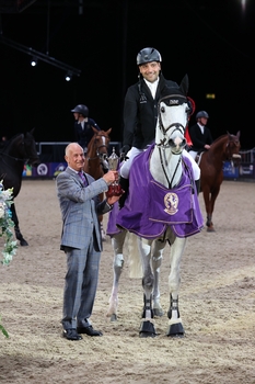 Oxfordshire’s Jay Halim wins Speed Horse of the Year Oxfordshire’s Jay Halim wins Speed Horse of the Year